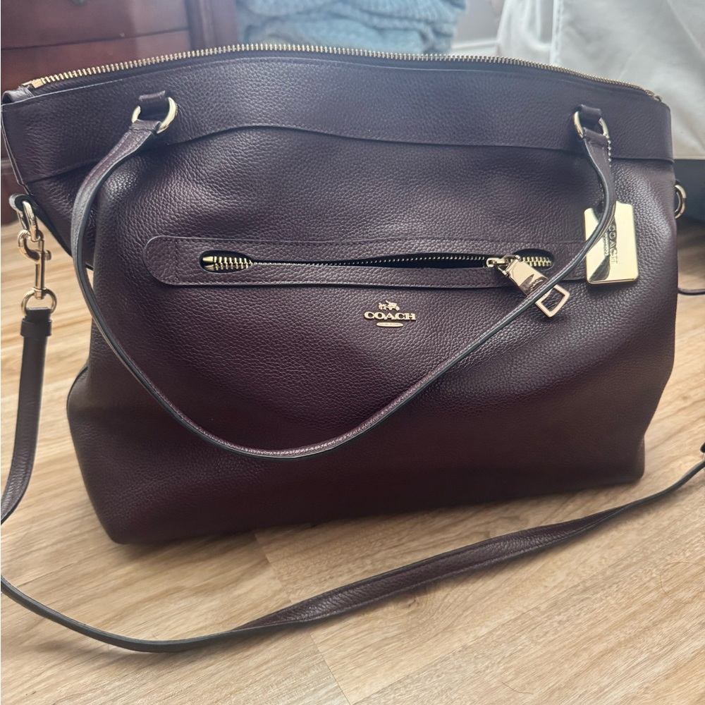 Coach Women's Dark Purple Leather Shoulder Bag